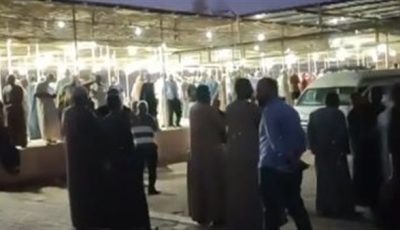 أهالي السويس يشيعون جثمان محمد سعيد ضحية حادث انفجار مجمع بلوف| بث مباشر