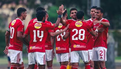 الأهلي يقرر تجميد مستحقات اللاعبين بسبب تراجع نتائج الفريق