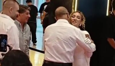 أشرف عبد الباقي وابنته أول الحضور بالعرض الخاص لمسلسل ولد بنت شايب|بث مباشر