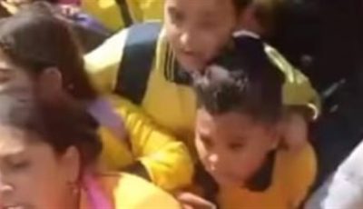 مدير مدرسة طلعت حرب يستجيب لطلبات أولياء الأمور بعد واقعة تدافع الطلاب