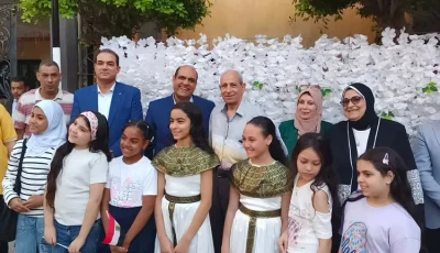 بالزي الفرعوني.. احتفالات ببدء العام الدراسي الجديد بمدارس كفر الشيخ (صور)