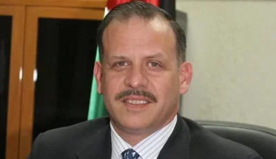 الأمير فيصل بن الحسين يؤدي اليمين الدستورية نائبًا لملك الأردن