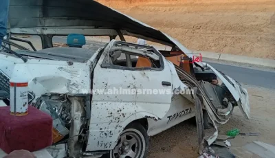 إصابة 20 عاملًا جراء تصادم سيارتين على طريق محور 30 يونيو بالإسماعيلية.. صور