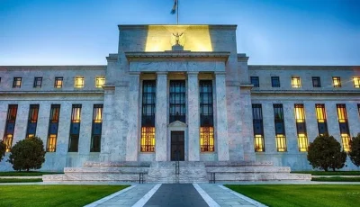 “الفيدرالي الأمريكي” يخفض سعر الفائدة بمقدار ربع نقطة مئوية ويتوقع خفضين آخرين هذا العام
