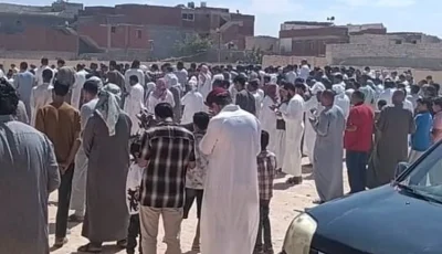 في جنازة مهيبة … أهالي مطروح يشيعون جثمان الشاب المقتول في ليبيا
