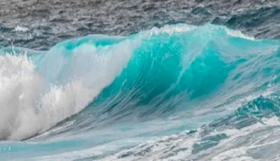 الأرصاد تحذر من رياح وأمواج عالية على شواطئ مطروح والعلمين