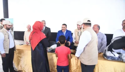 توزيع حقائب مدرسية وأدوات مكتبية على الأيتام والأسر غير القادرة بمطروح