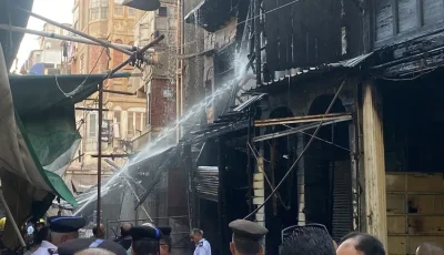 وفاة ثلاثينية وإصابة شخصين.. السيطرة على حريق عقار منطقة الحميدي ببورسعيد