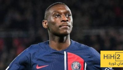 كولو مواني في طريقه الى العاصمة لندن