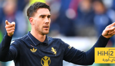 يوفنتوس يفكر في التجديد لفلاهوفيتش