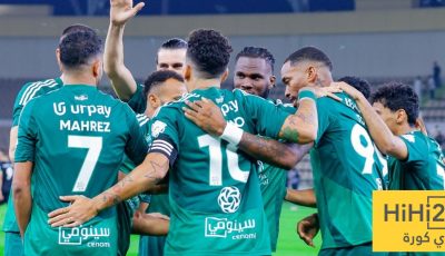 الأهلي يستهدف قلب دفاع نيوم