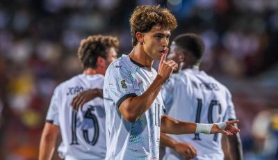 البرتغال تضرب ارمينيا بخماسية في تصفيات كأس العالم