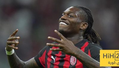 إبراهيموفيتش ومدرب ميلان يوجهان رسالة تحذيرية إلى لياو