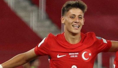 غولر يقود تشكيلة تركيا لمواجهة اسبانيا