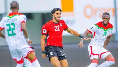 عاجل: التشخيص المبدئي لإصابة عمر مرموش ومدة غيابه المتوقعة