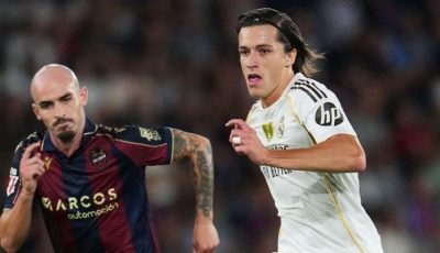كاريراس يواصل أرقامه المبهرة مع ريال مدريد
