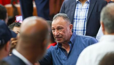 الخطيب يجتمع مع اللجان الاستشارية ويعلن قائمته الانتخابية غدًا